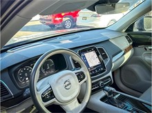 Vehicle Thumb #22