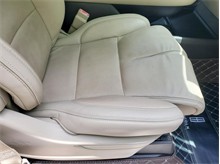 Vehicle Thumb #48