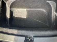 Vehicle Thumb #17