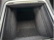 Vehicle Thumb #7