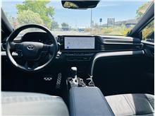 Vehicle Thumb #20