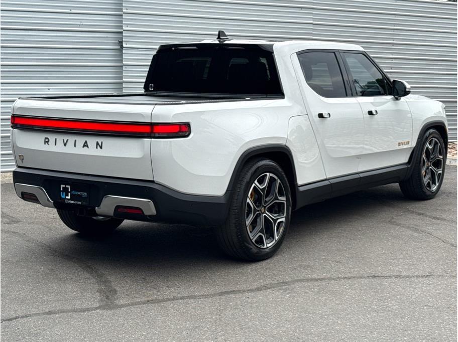 2022 Rivian R1T Launch Edition - Photo 10