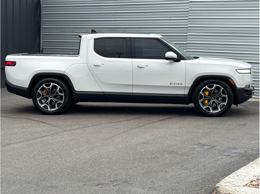 2022 Rivian R1T Launch Edition - Photo 11