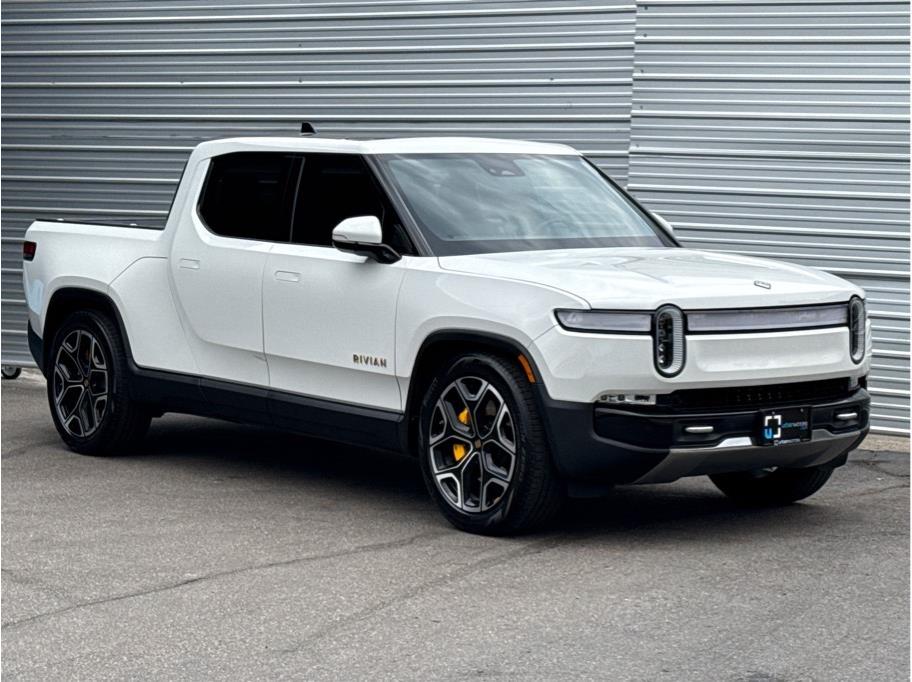 2022 Rivian R1T Launch Edition - Photo 12