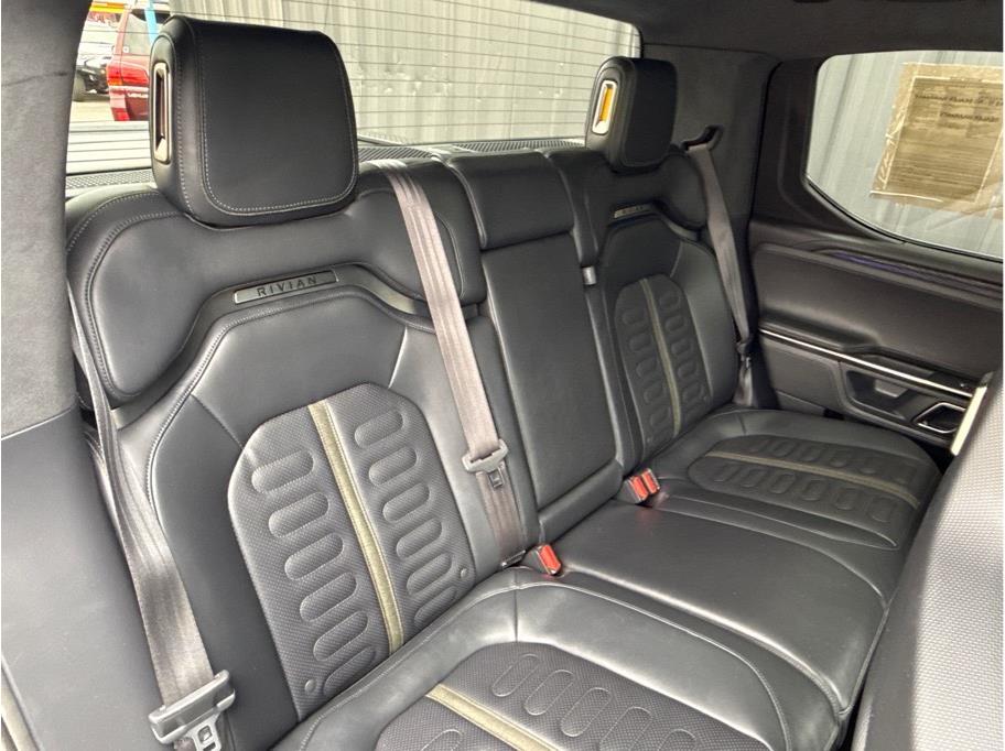 2022 Rivian R1T Launch Edition - Photo 24