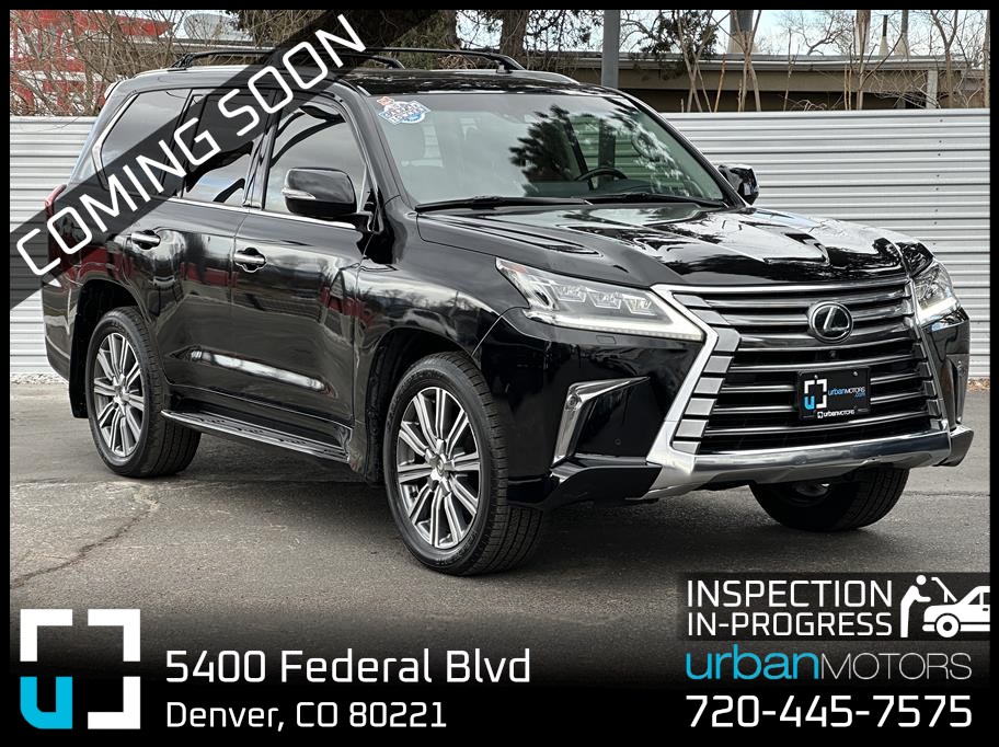 2017 Lexus LX Base's photo