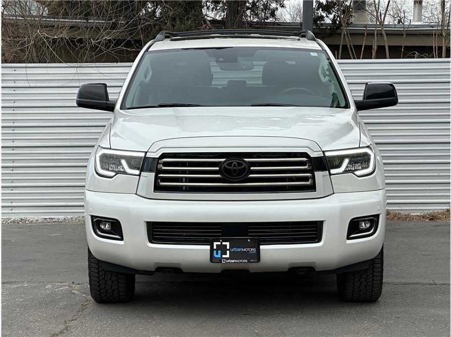 2021 Toyota Sequoia Nightshade - Photo 7