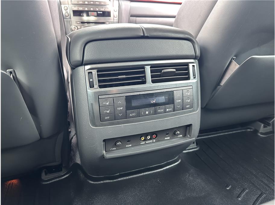 2008 Lexus LX 570 - Photo 18