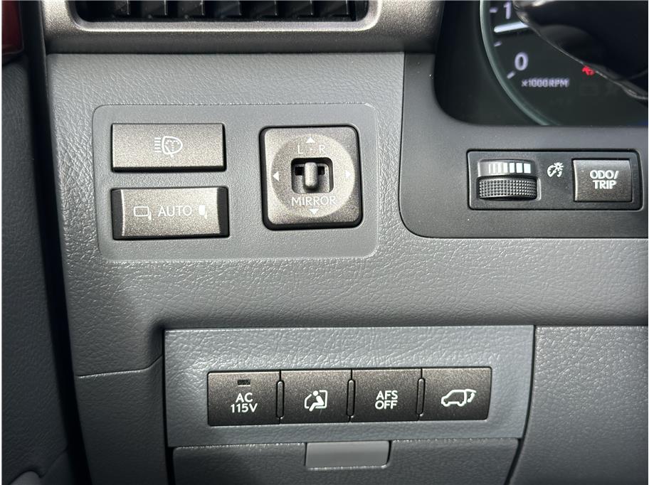 2008 Lexus LX 570 - Photo 30