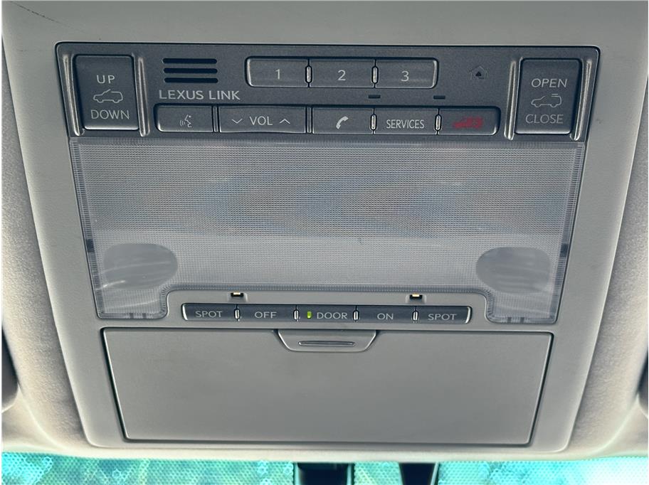 2008 Lexus LX 570 - Photo 31