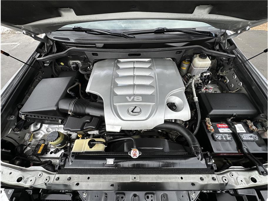 2008 Lexus LX 570 - Photo 32