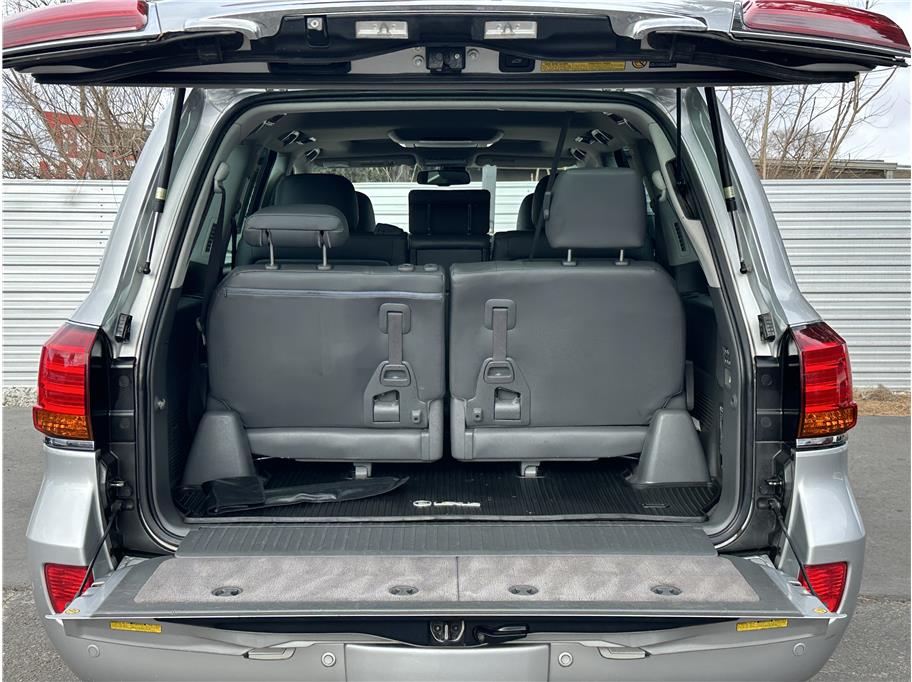 2008 Lexus LX 570 - Photo 35