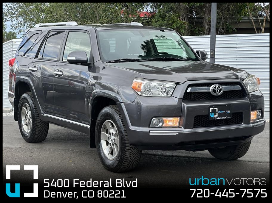 2013 Toyota 4Runner SR5 4x4 V6's photo