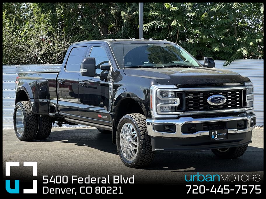 2024 Ford F350 Super Duty Crew Cab from Urban Motors Blue