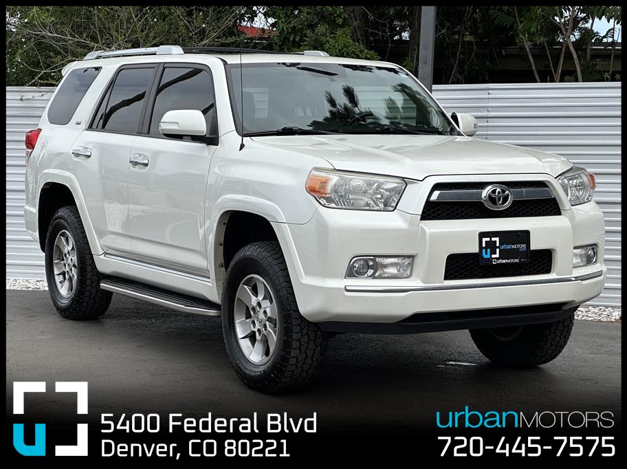 2012 Toyota 4Runner SR5 4x4 V6's photo