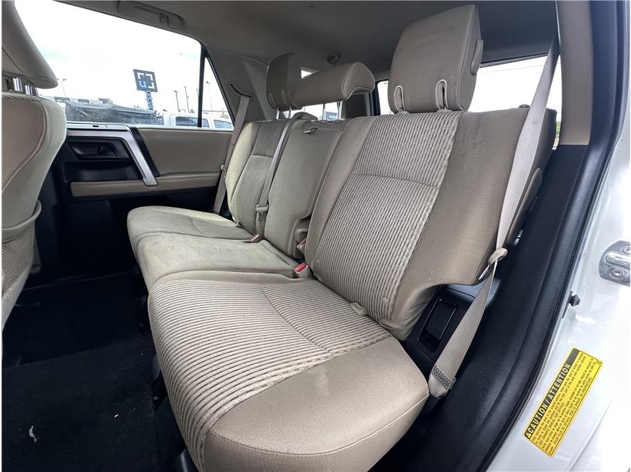 2012 Toyota 4Runner SR5 - Photo 16