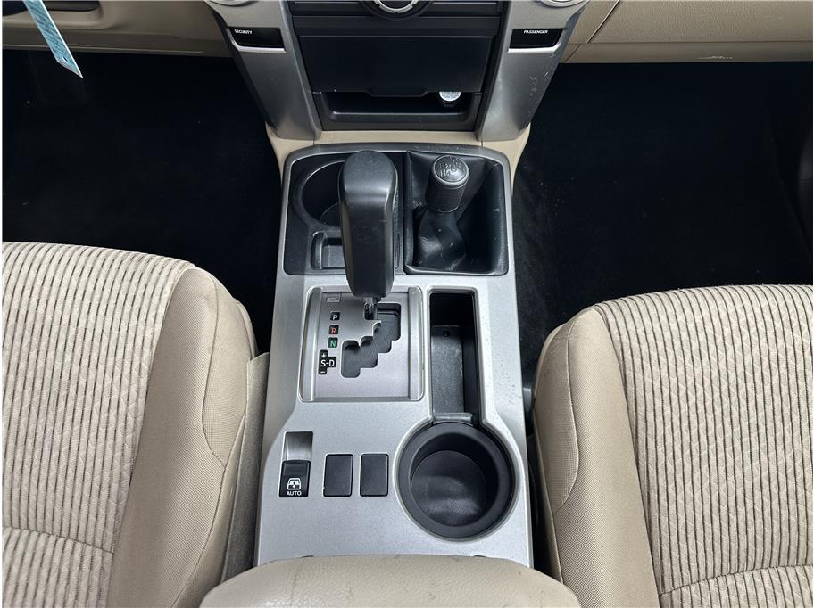 2012 Toyota 4Runner SR5 - Photo 25