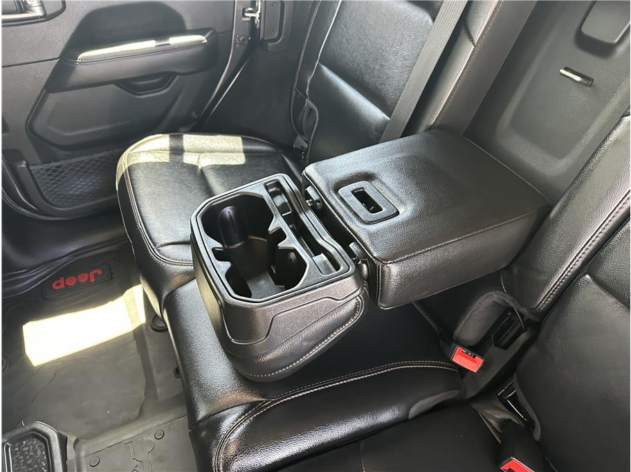 2021 Jeep Wrangler Unlimited Rubicon 392 - Photo 17