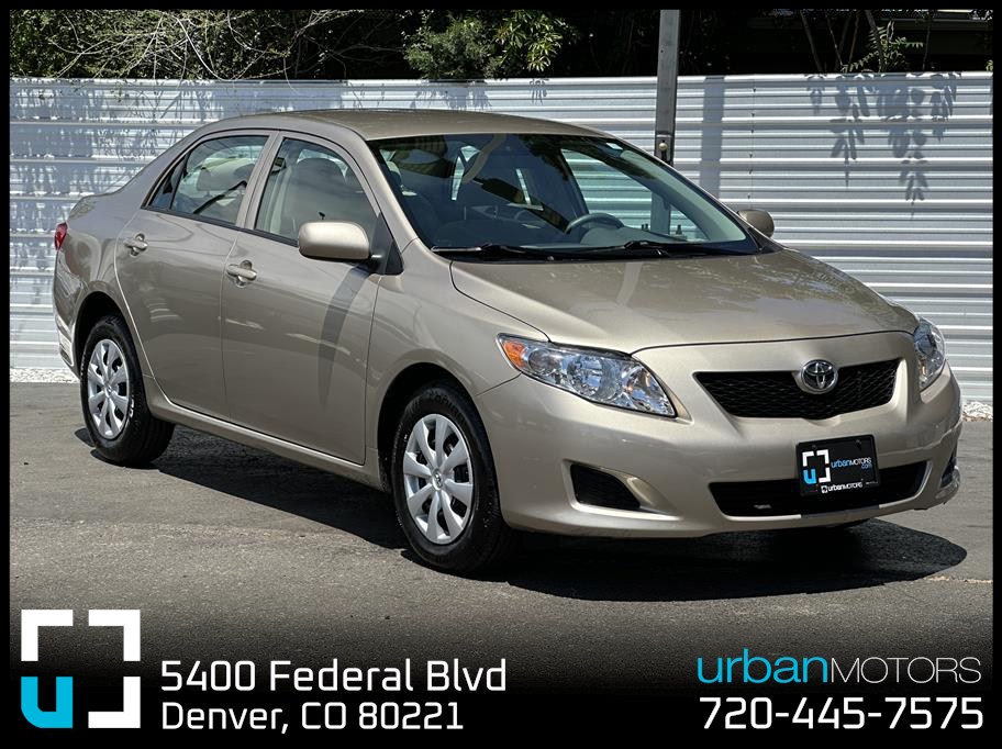 2010 Toyota Corolla's photo