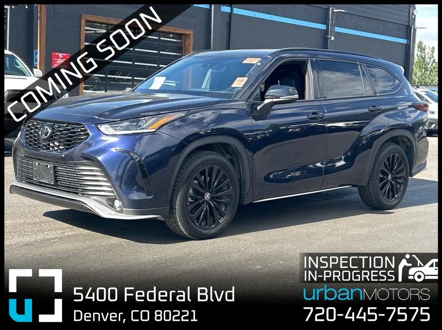 2025 Toyota Highlander LE AWD's photo