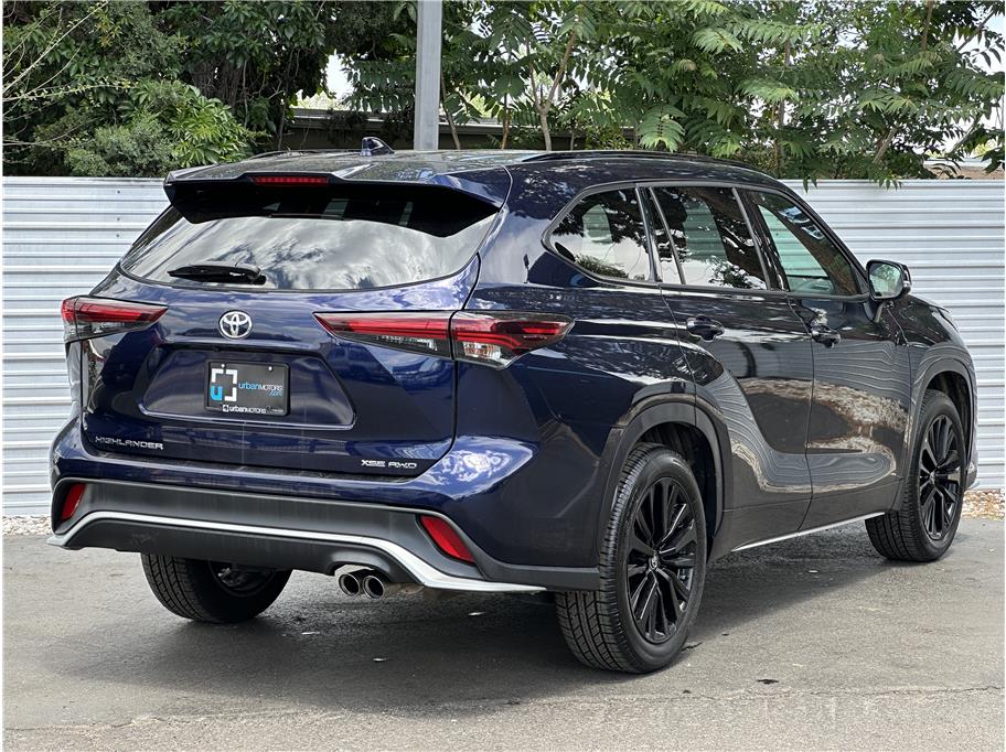 2025 Toyota Highlander XSE - Photo 10