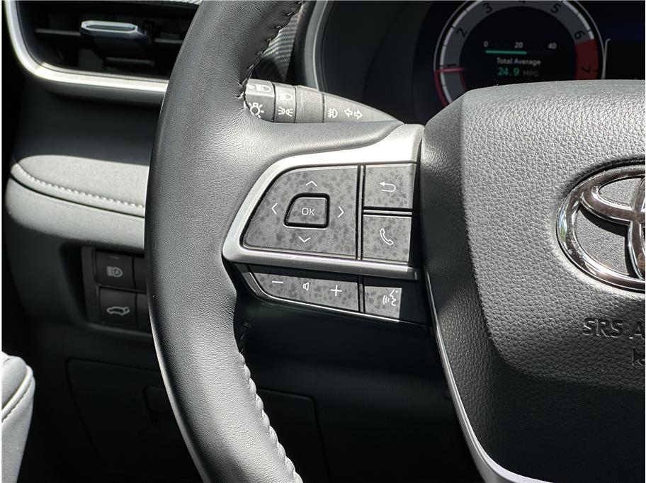 2025 Toyota Highlander XSE - Photo 20