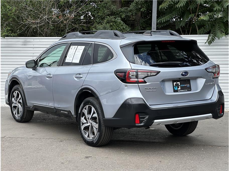 2021 Subaru Outback Limited - Photo 12