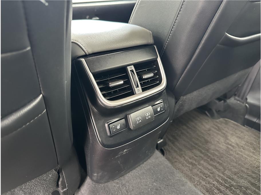 2021 Subaru Outback Limited - Photo 18