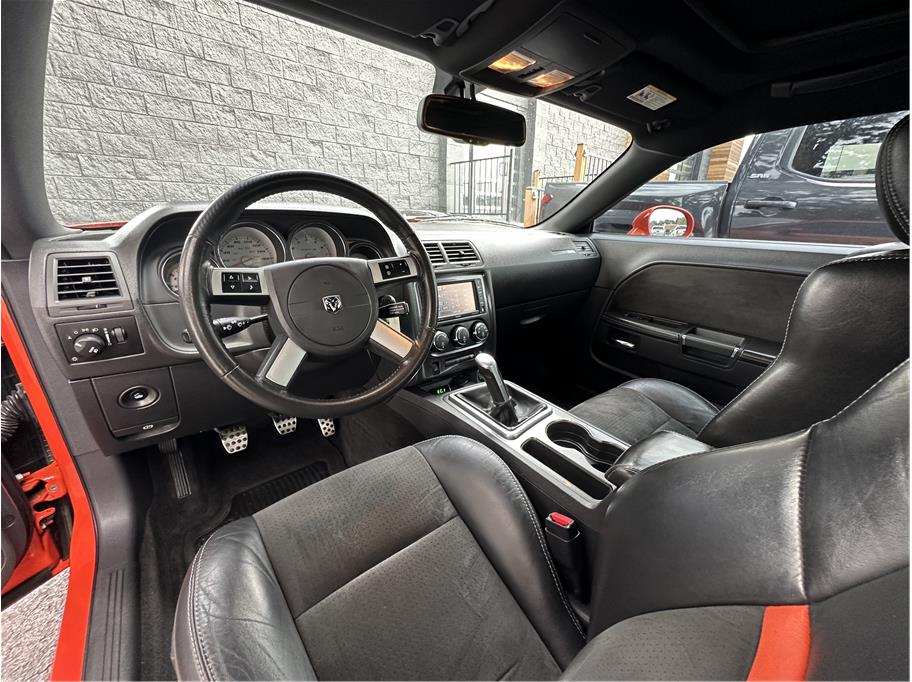 2009 Dodge Challenger SRT8 - Photo 14
