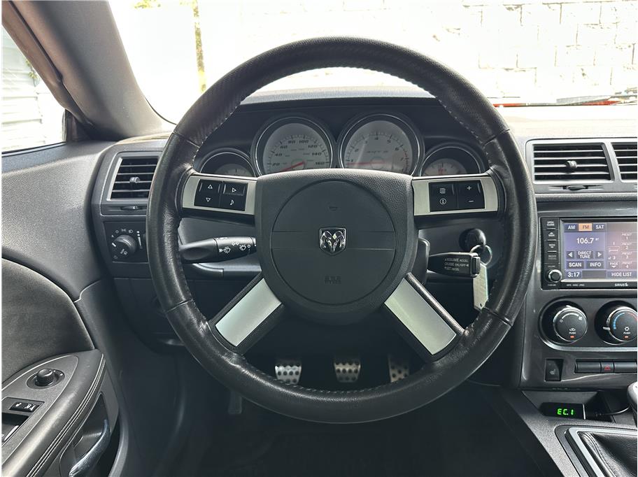 2009 Dodge Challenger SRT8 - Photo 19