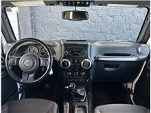 Vehicle Thumb #17