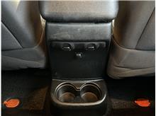 Vehicle Thumb #23