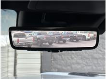 Vehicle Thumb #29