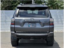 Vehicle Thumb #11
