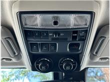 Vehicle Thumb #28