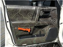 Vehicle Thumb #29