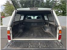 Vehicle Thumb #25