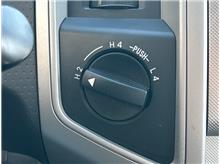 Vehicle Thumb #17