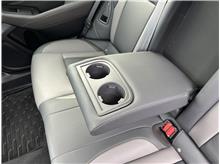Vehicle Thumb #23