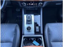 Vehicle Thumb #28