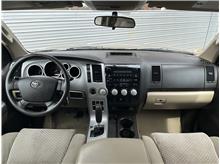 Vehicle Thumb #18