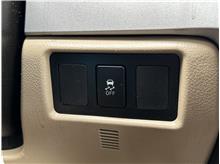 Vehicle Thumb #24