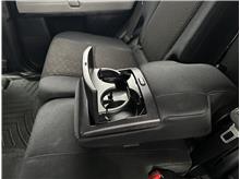 Vehicle Thumb #17
