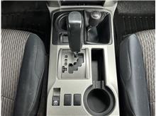Vehicle Thumb #26