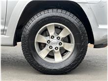 Vehicle Thumb #28