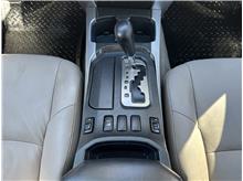 Vehicle Thumb #21