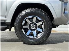 Vehicle Thumb #30