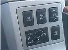 Vehicle Thumb #27