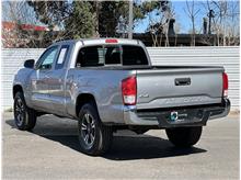 Vehicle Thumb #12