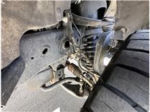 Vehicle Thumb #25